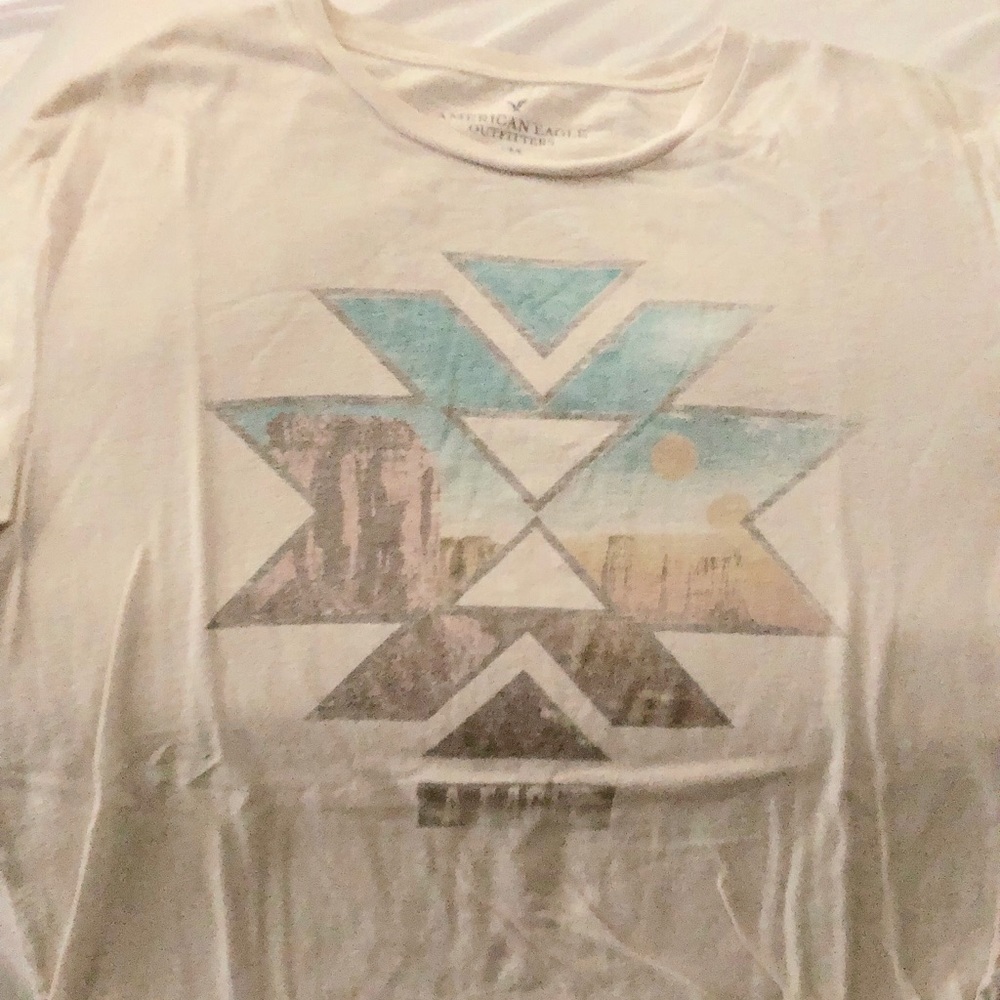 American Eagle Platue Tee